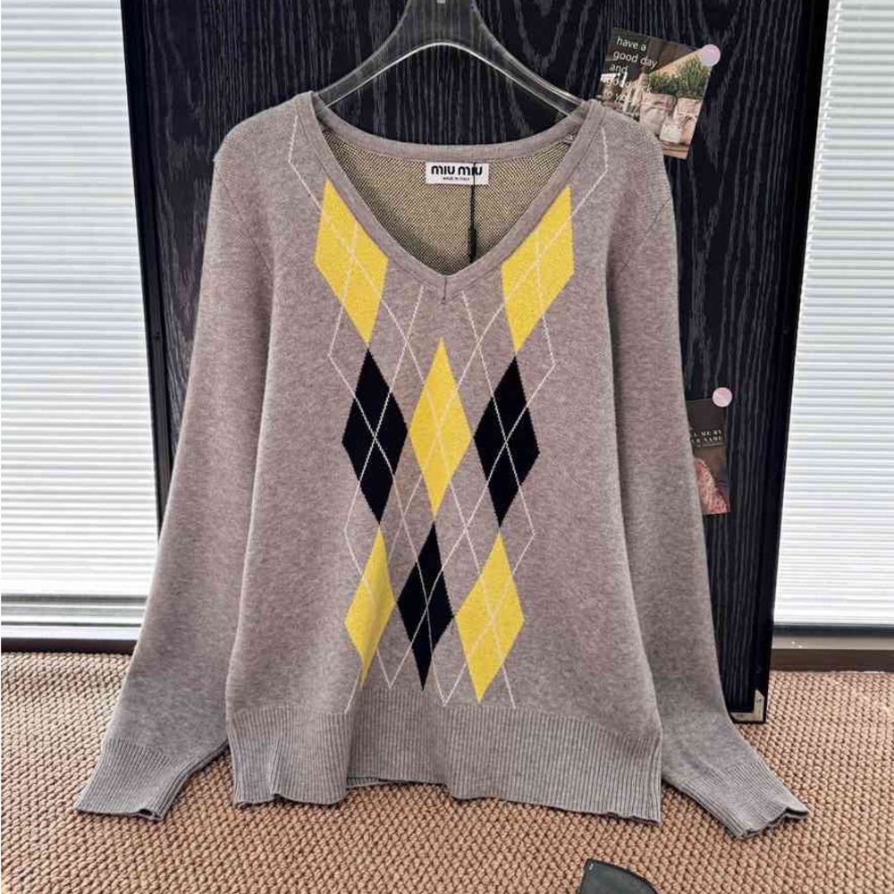 Miu Miu V-Neck Sweater in Gray and Yellow Argyle